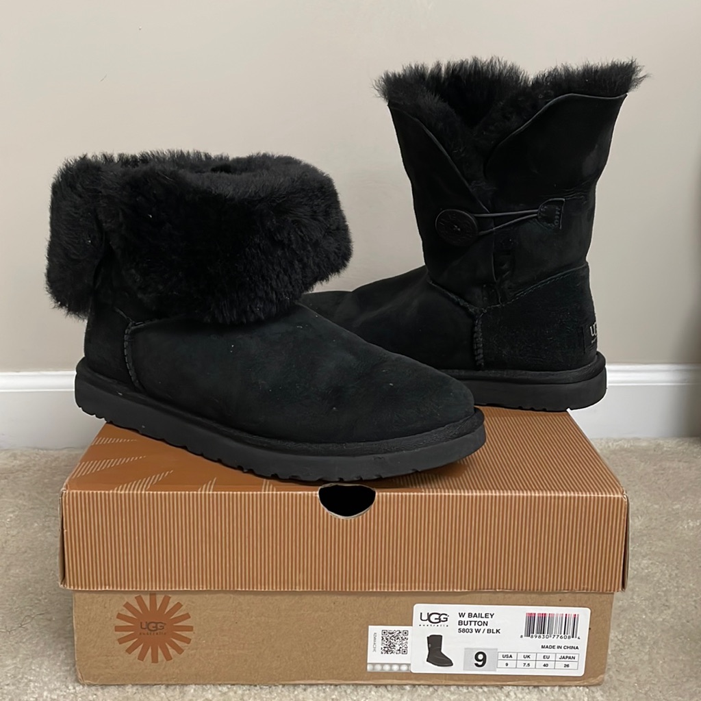 Ugg Bailey With Button